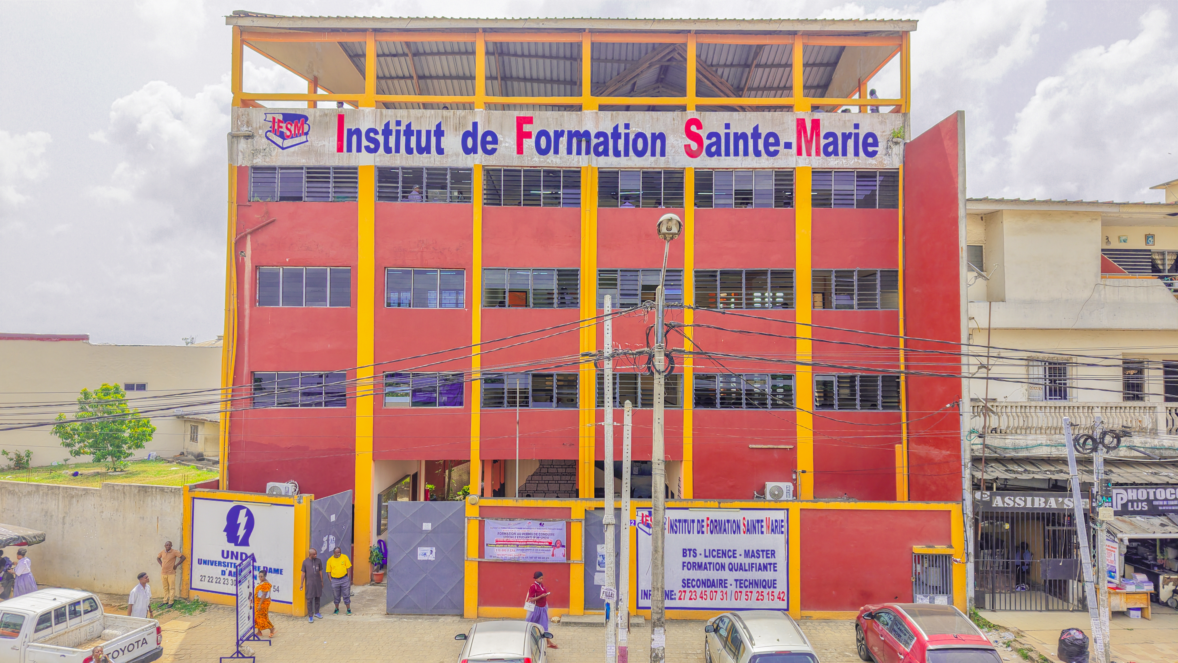 IFSM YOPOUGON TOIT ROUGE